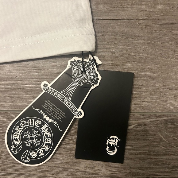 Chrome Hearts Black and White Long Sleeve Raglan Graphic Tee - Picture 2 of 4